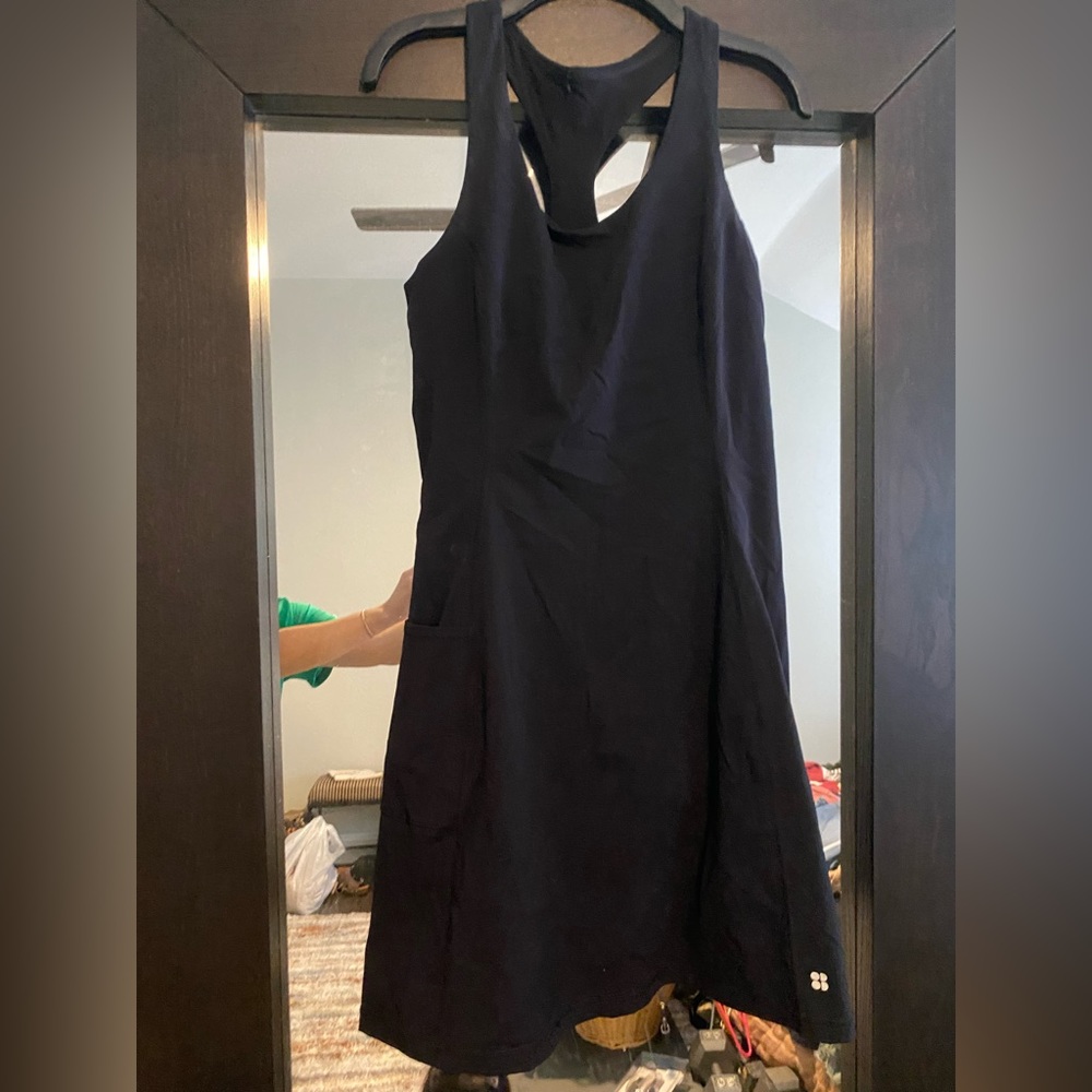 Halle Berry viral active wear dress